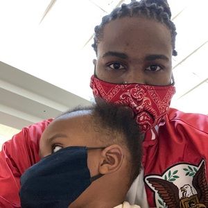 Meet your Posher, Stefon